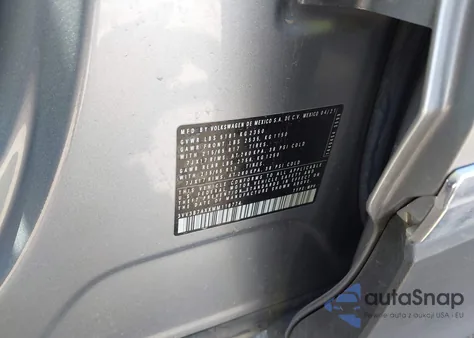 2021 Volkswagen Tiguan 2.0T Se/2.0T Se R-Line Black/2.0T Sel from USA, damaged, VIN 3VV3B7AXXMM116774